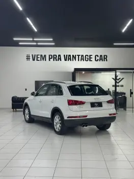 Q3 1.4 TFSI Ambition S Tronic