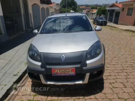 Renault SANDERO 1.6 Stepway 8V 4 portas
