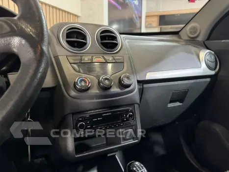 MONTANA 1.4 MPFI LS CS 8V FLEX 2P MANUAL