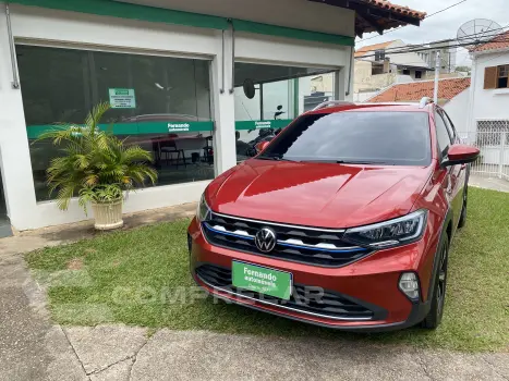 Volkswagen NIVUS 1.0 200 TSI Highline 4 portas