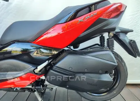 YAMAHA XMAX ABS
