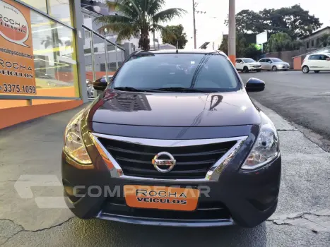 Versa Sedan 1.0 4P FLEX