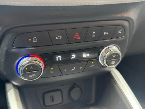 ONIX 1.0 Turbo Plus Premier