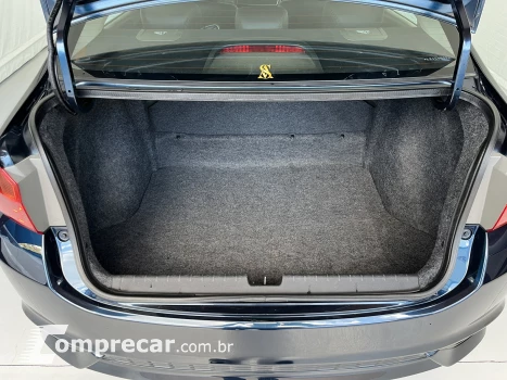CITY 1.5 DX Sedan 16V