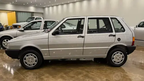 UNO 1.0 IE Mille EX 8V