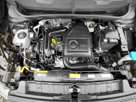 T-CROSS 1.0 200 TSI TOTAL FLEX COMFORTLINE AUTOMÁ