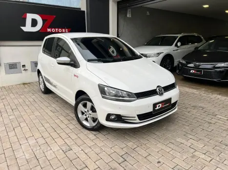 Volkswagen FOX 1.6 MI Rock IN RIO 8V 4 portas