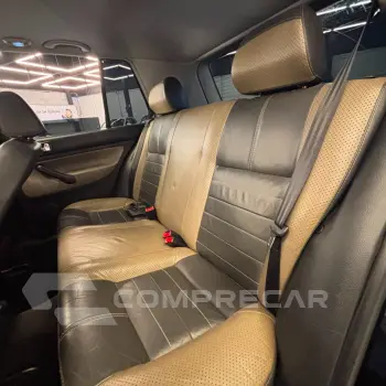 Golf 1.6 Mi Total Flex 8V 4p