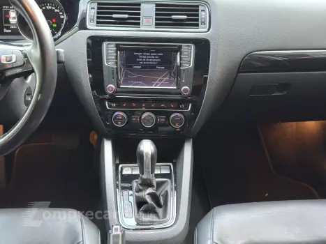 JETTA 2.0 TSI HIGHLINE 211CV GASOLINA 4P TIPTRONIC