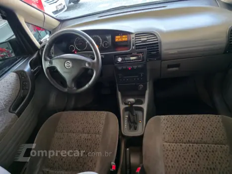 ZAFIRA 2.0 MPFI Elegance 8V