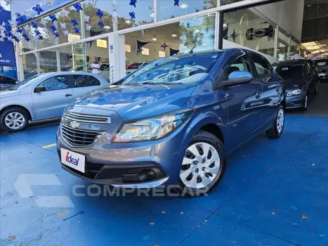 CHEVROLET ONIX 1.4 MPFI LT 8V FLEX 4P MANUAL 4 portas