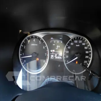 KICKS PLAY 1.6 16V FLEXSTART SENSE XTRONIC