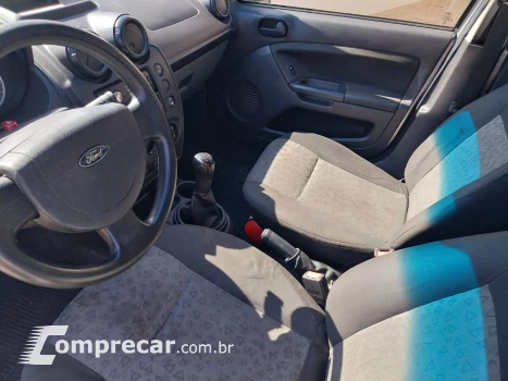 FIESTA 1.0 MPI Sedan 8V