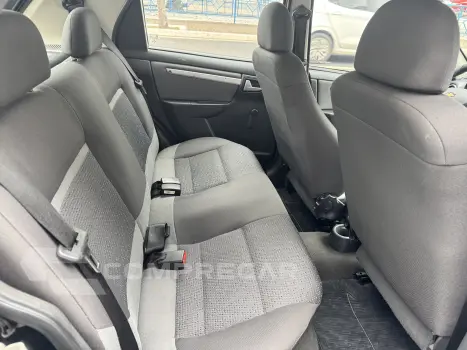 CELTA 1.0 MPFI LT 8V