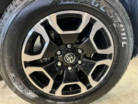 Hilux Caminhonete 2.8 16V SRX 4X4 TURBO DIESEL CABINE DUPLA