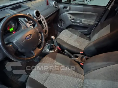 Fiesta Sedan SE 1.6 8V Flex 4p