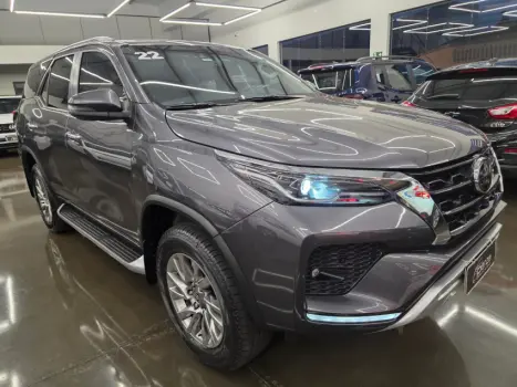 HILUX SW4 2.8 D-4d Turbo SRX 7L 4X4