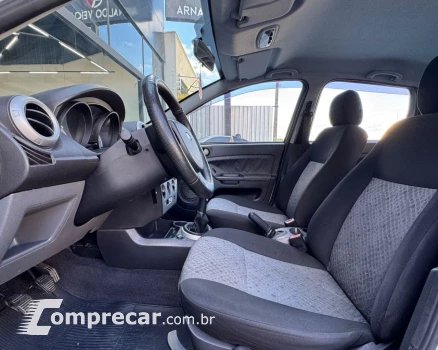 Fiesta 1.6 8V Flex/Class 1.6 8V Flex 5p