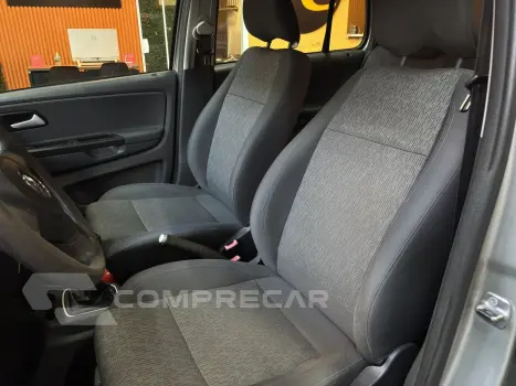 FOX 1.0 MI 8V FLEX 4P MANUAL