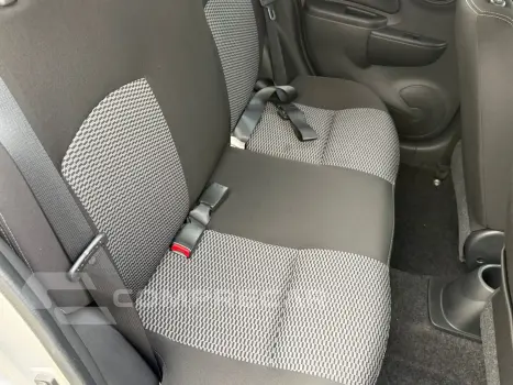 MARCH SV 1.6 16V Flex Fuel