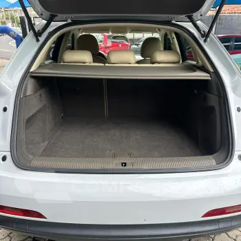 Q3 2.0 TFSI Ambiente Quattro