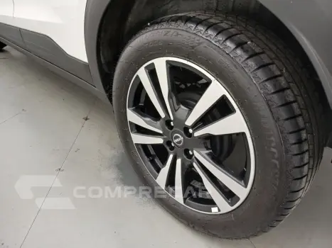 KICKS PLAY 1.6 16V FLEXSTART SENSE XTRONIC