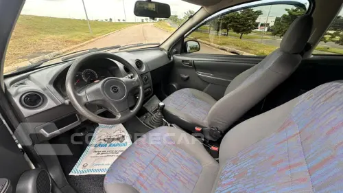 CELTA 1.0 MPFI Life 8V