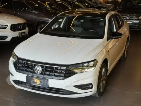 JETTA 1.4 250 TSI TOTAL FLEX R-LINE TIPTRONIC