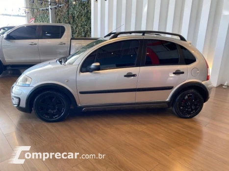 C3 - 1.4 I XTR 8V 4P MANUAL