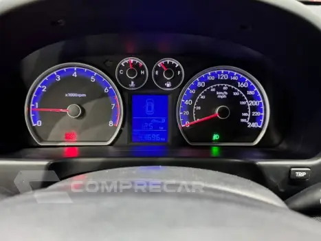 I30 - 2.0 MPFI GLS 16V 4P MANUAL