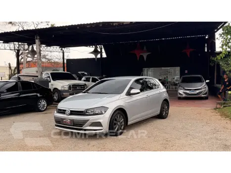 Volkswagen POLO 1.0 MPI TOTAL FLEX MANUAL 4 portas