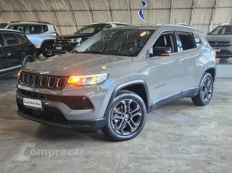 JEEP COMPASS 1.3 T270 TURBO FLEX LONGITUDE AT6 4 portas
