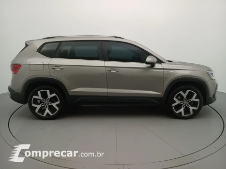 TAOS 1.4 250 TSI TOTAL FLEX HIGHLINE AUTOMÁTICO