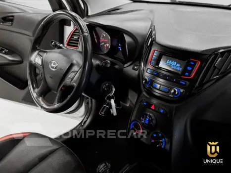 HB20 - 1.6 R SPEC 16V 4P MANUAL