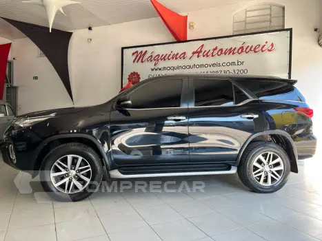 HILUX SW4 2.8 D-4d Turbo SRX 4X4