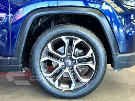 COMMANDER 1.3 T270 TURBO FLEX LIMITED AT6