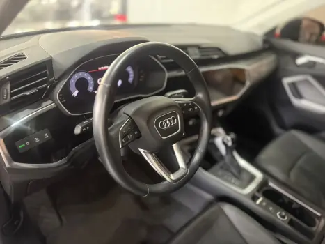 Q3 1.4 35 TFSI Prestige S Tronic