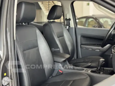 Ranger 3.2 20V CABINE DUPLA 4X4 LIMITED TURBO DIESEL AUTOMÁT