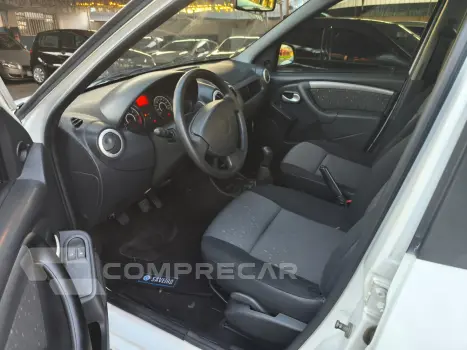 LOGAN 1.0 Expression 16V