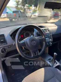POLO SEDAN 1.6 MI 8V