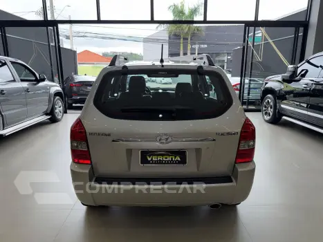 TUCSON 2.0 MPFI GLS 16V 143cv 2WD