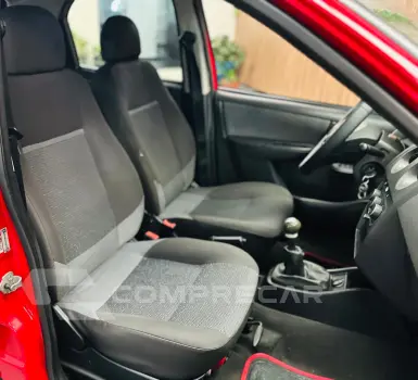 CELTA 1.0 MPFI LT 8V