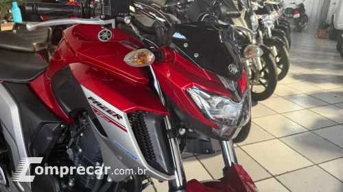 FZ25 ABS