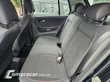 CROSSFOX 1.6 MI FLEX 8V 4P MANUAL