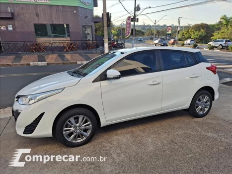 Toyota YARIS 1.5 16V XL Plus Connect 4 portas