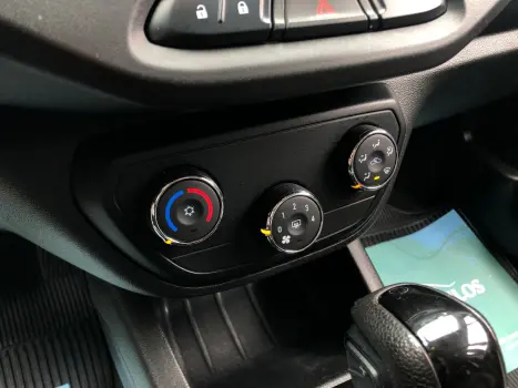 Spin 1.8 Premier 8V Flex 4P Automático