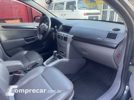 Vectra Sedan 2.0 4P COLLECTION