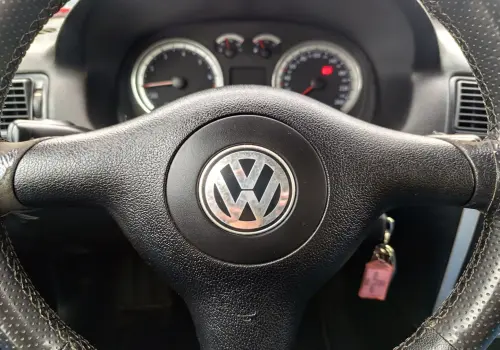 GOLF 1.6 MI FLASH 8V FLEX 4P MANUAL