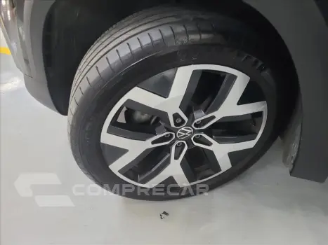 TAOS 1.4 250 TSI TOTAL FLEX HIGHLINE AUTOMÁTICO