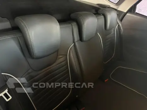 CAPTUR 2.0 16V HI-FLEX INTENSE AUTOMÁTICO